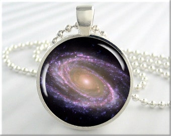 Space Galaxy Pendant, The Bodes Galaxy, Hubble Telescope Picture Messier 81, Resin Space Charm, Resin Pendant, Picture Pendant 310RS