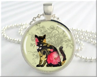 Cat Art Pendant, Cat Collage Necklace, Cat Jewelry, Kitty Pendant, Resin Charm, Round Silver, Gift For Cat Lover 064RS