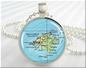 Mallorca Map Pendant, Resin Pendant, Mallorca Spain Vacation Island Map Necklace, Gift Under 20, Picture Jewelry, Travel Gift 780RS