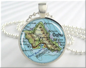 Oahu Map Pendant, Resin Charm, Honolulu Oahu Hawaii, Travel Map Necklace, Picture Jewelry, Hawaii Gift, Tropical Vacation Gift 300RS