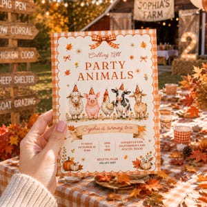 Pode incluir: Um convite retangular com borda xadrez laranja, ilustrado com um carneiro, porco, galinha, vaca e cabra usando chapéus de festa. O texto diz Calling All PARTY ANIMALS, juntamente com as informações detalhadas do evento.