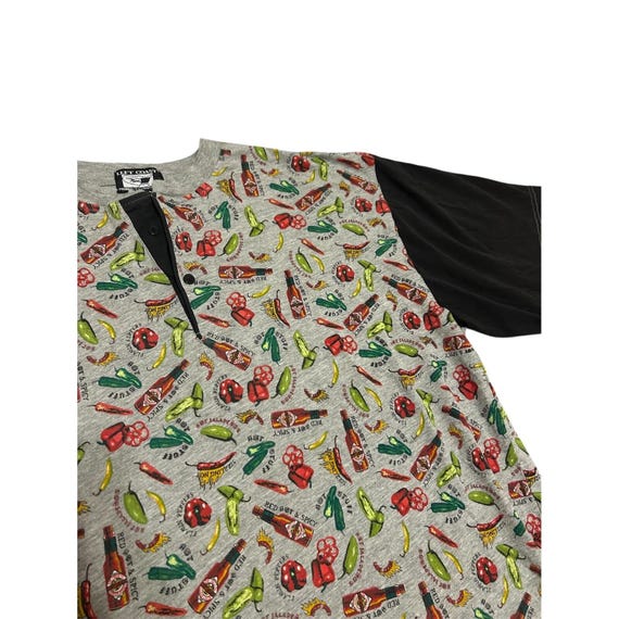 Men's Large Henley novelty spicy tobasco hot sauce jalepeno pepper tee shirt