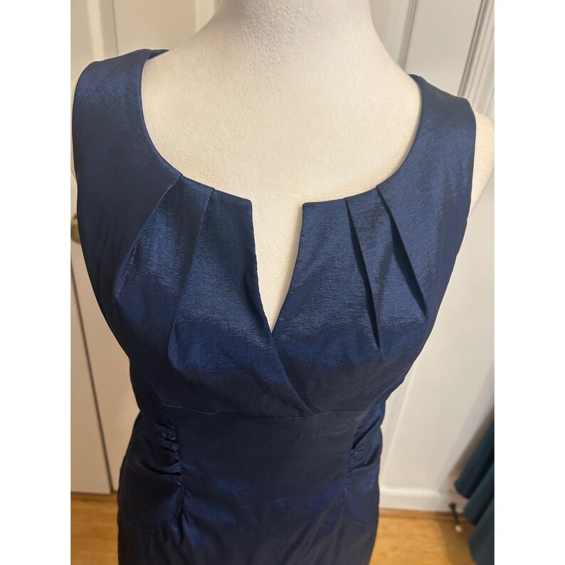 Adrianna Papell navy blue satin sz 8 glam event wedding guest dress MOB party image 3