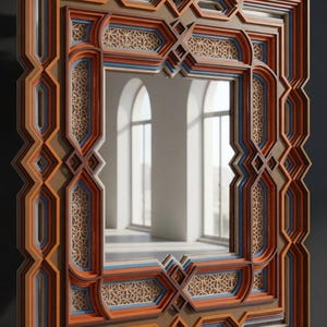 Peut inclure: Un miroir mural carré doté d'un cadre en bois géométrique à plusieurs couches. Le cadre se compose de panneaux empilés dans des tons de brun, d'orange et de bleu, avec des motifs en treillis découpés au laser dans les sections en retrait.