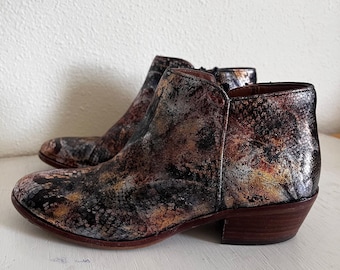 Unique Custom Snake Print Metallic Sheen Foiled suede ankle bootie size 7.5
