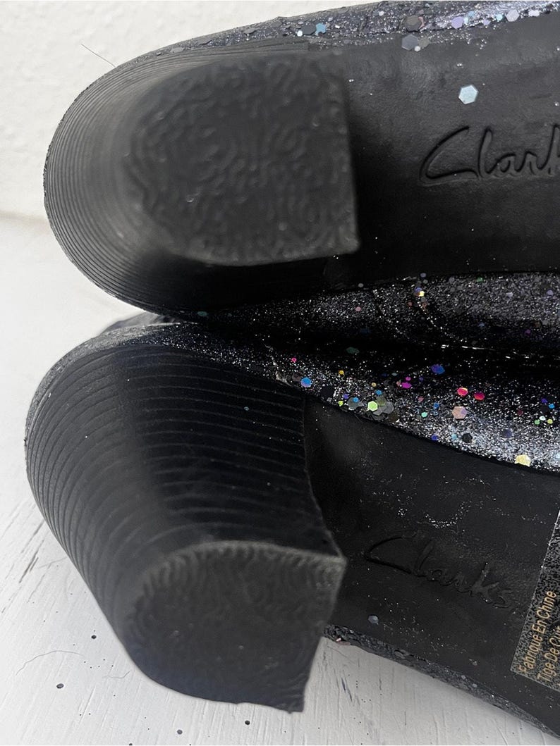 Stivali Clarks in pelle nera olografica glitterata, unici e personalizzati, taglia 8 immagine 10
