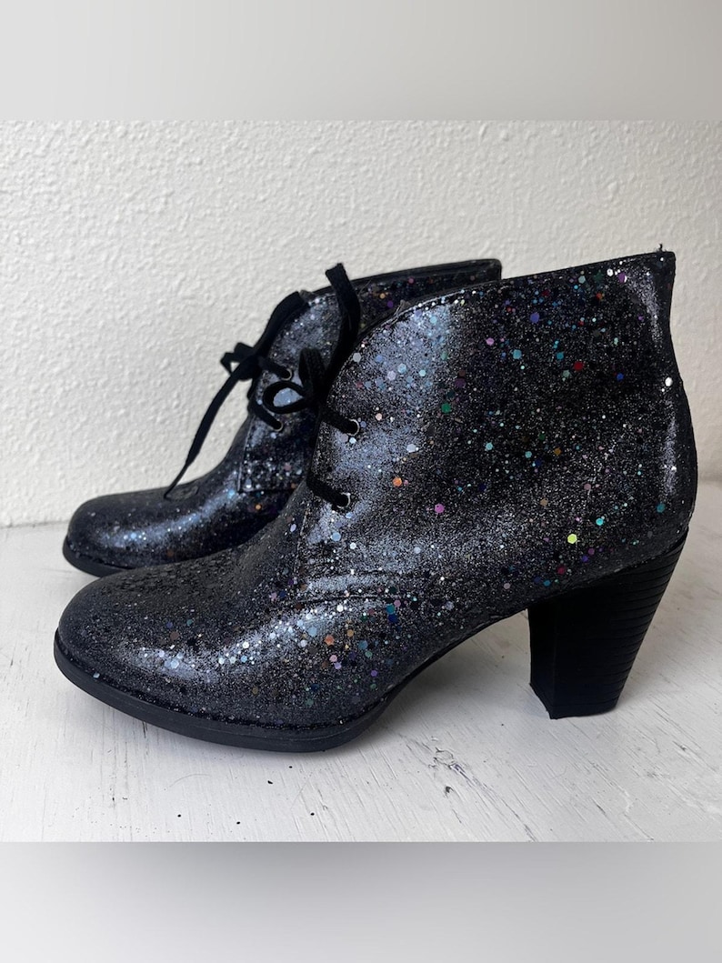 Stivali Clarks in pelle nera olografica glitterata, unici e personalizzati, taglia 8 immagine 12