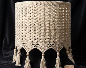 Boho Crochet Lampshade Pattern – Textured V-Stitch DIY Lamp Cover (Beginner Friendly)