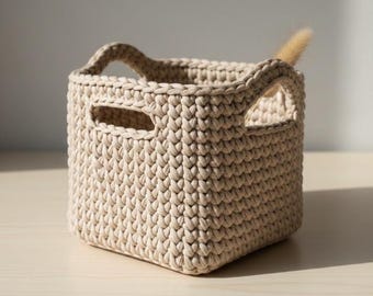 Beginner Crochet Basket Pattern – T-Shirt Yarn Storage with Handles (PDF)