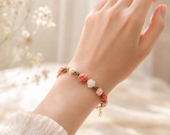 Patroon gehaakte rozenarmband pdf | Patroon gehaakt roossieraad | Rose Vine-armband DIY | Gehaakte bloemarmband