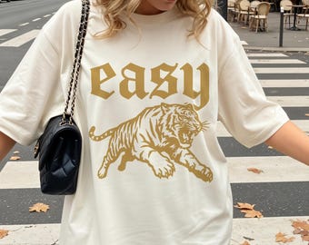 Camiseta Easy Tiger, camiseta vintage con estampado de tigre, camiseta con estética streetwear, camiseta minimalista de animales, camiseta retro con estampado desgastado, camiseta unisex