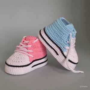 Virkmönster för babyskor, virkade babysneakers, mönster för babyskor, presentidé till nyfödd, babyshowerpresent till spädbarn