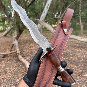 18" Hand-Forged Damascus Kris Blade Short Sword – Wood & Damascus Clip Handle
