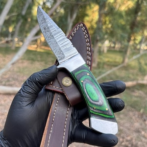 Custom hand Forged Damascus steel Full Tang Everyday Carry Knife - Skinner - Wood handle & Steel Bolsters