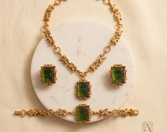 Green Cameo Jewelry Set · Etruscan Gold Parure · Necklace Bracelet Earrings Old Money