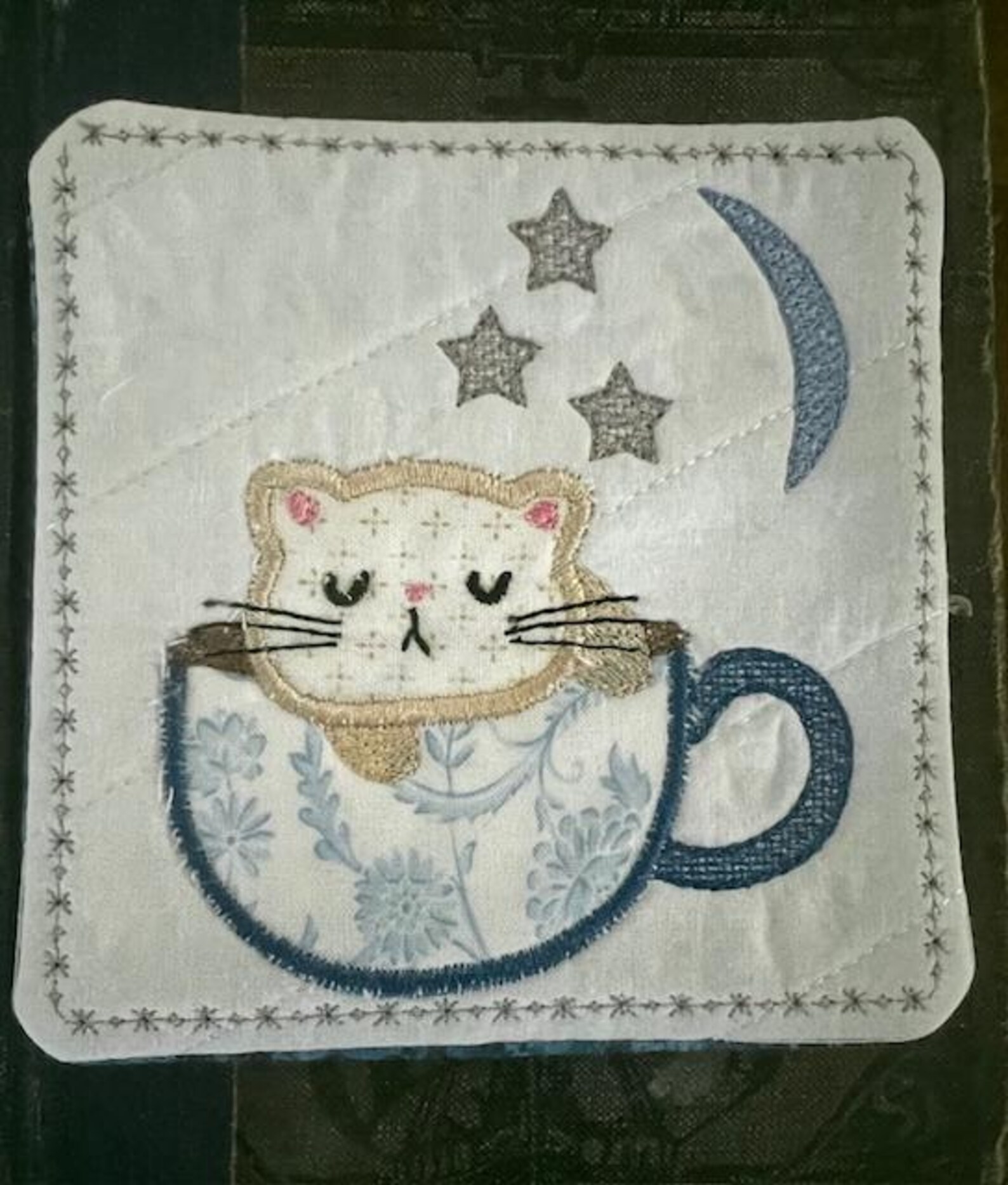 Mug Rug in the Hoop (ITH) With Applique Machine Embroidery Pattern - Etsy
