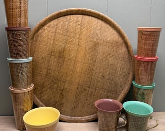 ¡Juego variado de 11 artículos de Thermo-Temp Raffiaware, estilo años 60, con aislamiento térmico!