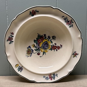 Antique Villeroy & Boch Old Abbey Sprays Saar Basin Ceramic Soup Bowl 1565 Mettlach