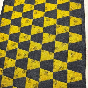Handmade Quilted Table Runner: Black & Lime Green Tumbling Block Pattern