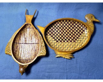 Vintage Shanghai Handicrafts Woven Bamboo Bird Trays Carved Bird Set