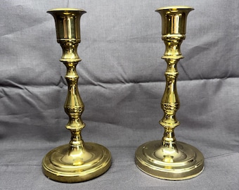 VTG Paire de bougeoirs de 7 po. Carolina en laiton avec coupelles amovibles Laiton massif épais