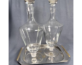 Vintage glazen karafset: modern sokkelbargerei uit het midden van de eeuw