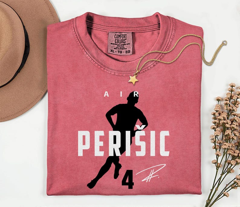 Comfort Colors® Air Perišić #4 Soccer Player Tribute Graphic Tee, Croatia Football Star Signature Design, 2026 World Cup Fan Unisex T-Shirt 画像 14