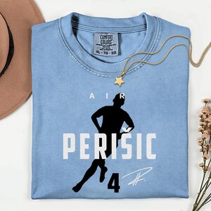 Comfort Colors® Air Perišić #4 Soccer Player Tribute Graphic Tee, Croatia Football Star Signature Design, 2026 World Cup Fan Unisex T-Shirt 画像 13