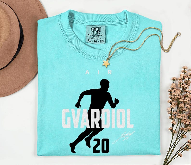 Comfort Colors® Air Gvardiol 20 Soccer Player Tribute Graphic Tee, Croatia Football Star Signature Design, 2026 World Cup Fan Unisex T-Shirt image 4