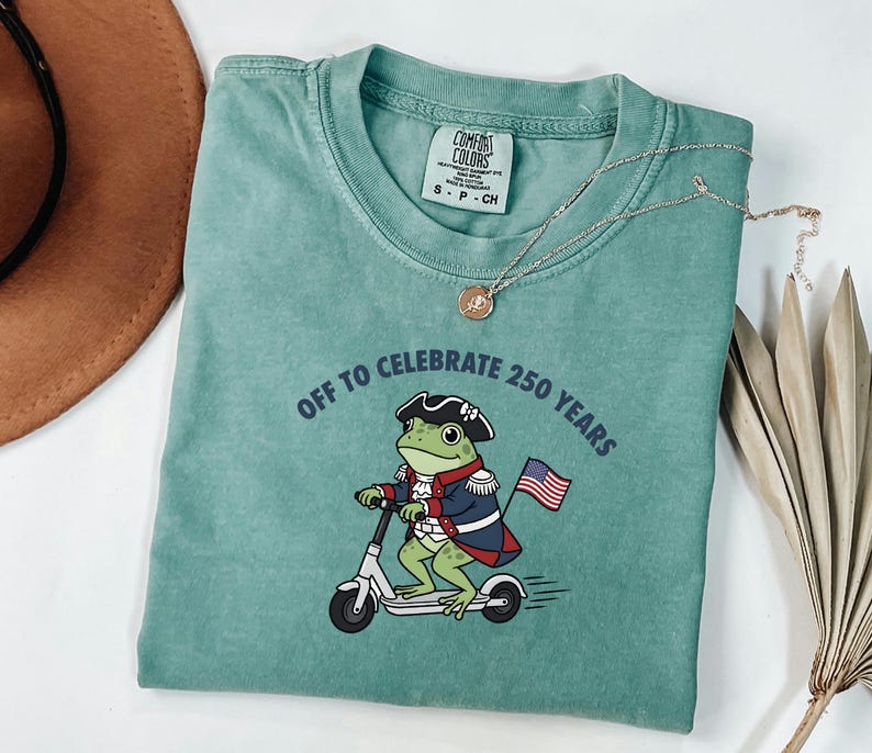 Comfort Colors America 250 TShirt, Funny Frog Graphic Tee, Revolutionary War Top, July Fourth Outfit, Independence Day Gift For Patriot image 3