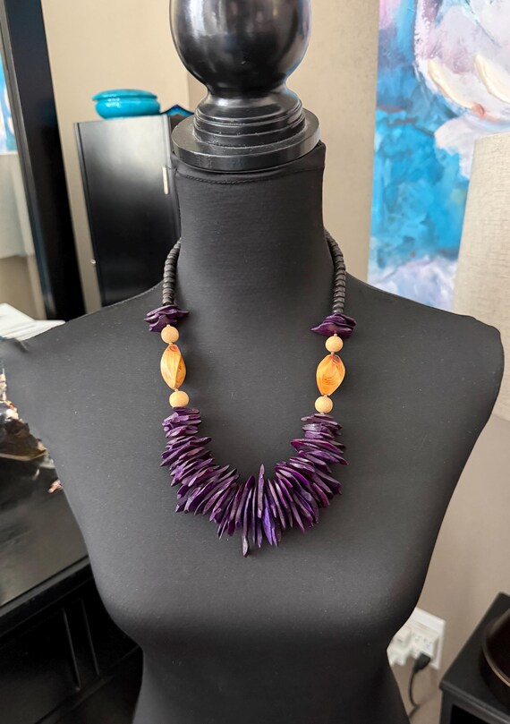 VTG Wooden Necklace