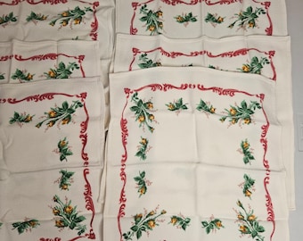 Servilletas de tela vintage con estampado floral, juego de 6, color crema, rojo, amarillo, rosas y volutas, 12x12 pulgadas.