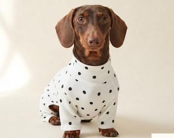 Dackel-Pyjama aus Baumwolle mit Polka-Dots, 4-beiniges Dackel-Outfit, weiche Dackelkleidung für kleine Hunde, niedlicher Hunde-Einteiler für Frühling und Herbst