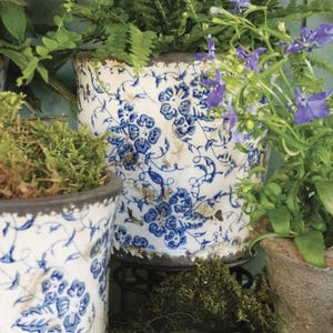 French Plant Pot x1 - Weathered Shabby Chic White & Blue Floral Pattern Plant Pot - Shabby Chic Weathered Style Flower Pot Cover