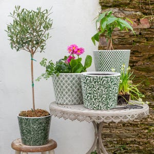 1x grote groene Nederlandse pot - 4 ontwerpen - geometrisch ontwerp - craquelé glazuur plantenpot - rustieke potcover - vetplanter