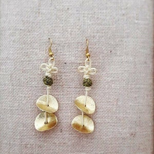 Korean Ginger knot earring with metal discs (gold/silver)