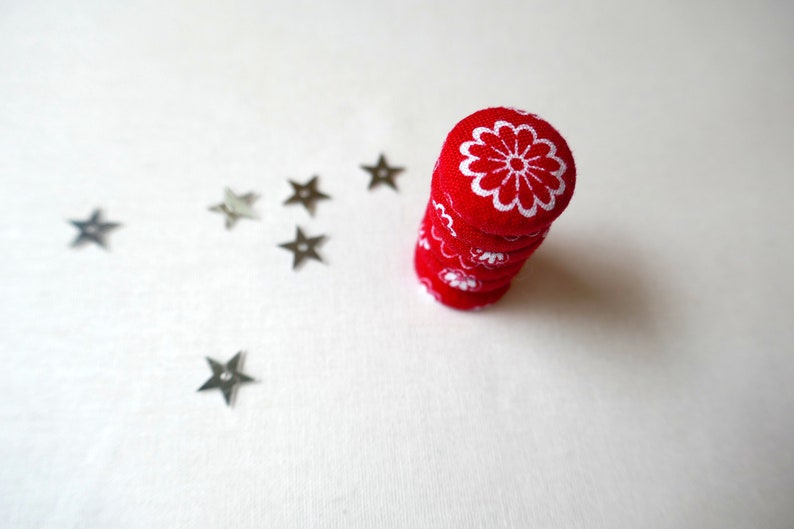 Set of 6 Fabric Button Magnet Great for Kitchen or Office Fridge Magnets Red and White Daisy Fabric Fridge Magnets