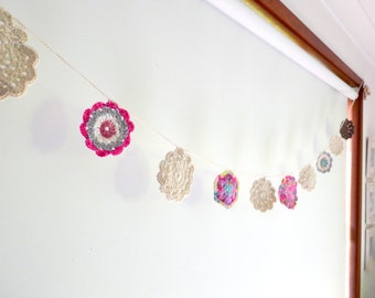 Crochet Flower Garland - Home Decor, Nursery Decor, Wall Decoation, Cosy Vintage Decor