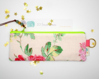 Floral Print Pencil Case - Zip Pouch - Storage Bag - Makeup Bag Organiser - Style 'B'