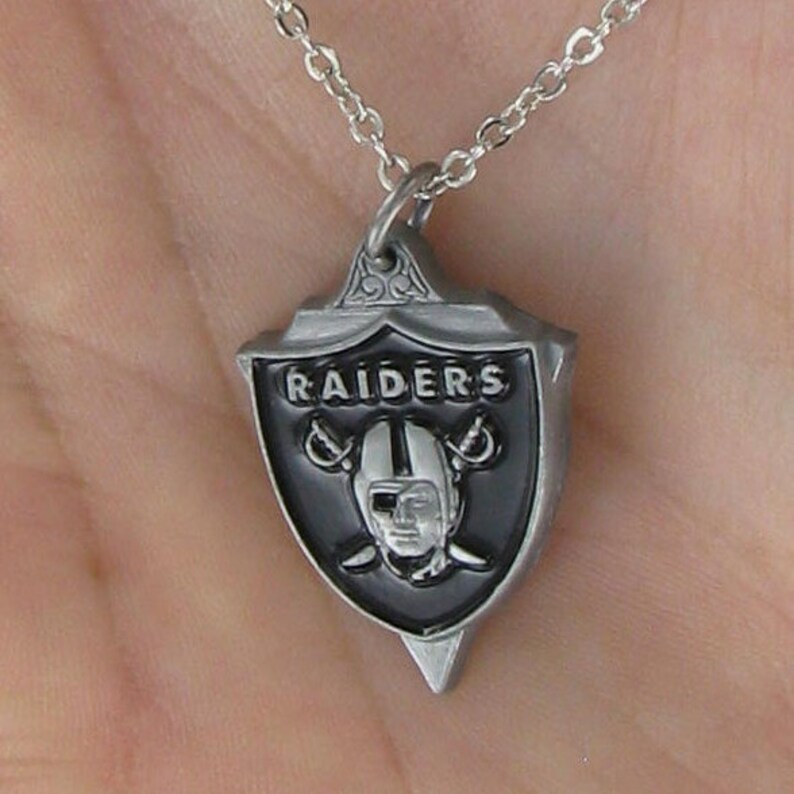 Las Vegas RAIDERS Necklace Pewter Team Logo Pendant on a | Etsy