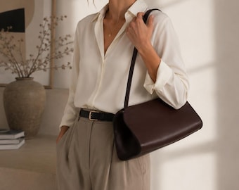 Genuine Leather Shoulder Bag, Minimalist Black Baguette Purse, Elegant Everyday Handbag Tote