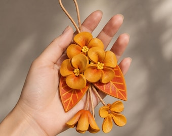 Handmade Leather Floral Bag Charm, Boho Handbag Accessory, Nature-Inspired Decoration