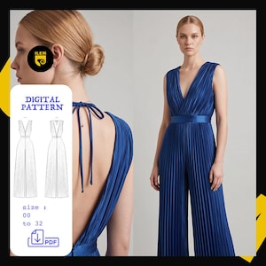 Può includere: Tuta blu reale senza maniche con scollo a V profondo e tessuto plissettato. La tuta presenta una cintura abbinata e un design a gamba larga. L'immagine include anche un modello digitale con il testo "DIGITAL PATTERN" e una gamma di taglie.