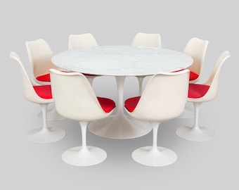 Mesa Tulip y 8 sillas de Eero Saarinen, Knoll International, década de 1970.