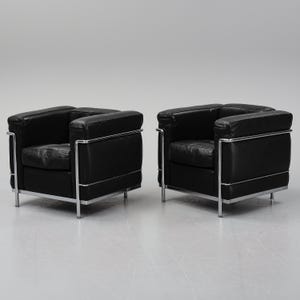 Le Corbusier, Pierre Jeanneret & Charlotte Perriand, ein Paar 'LC2' Sessel für Cassina, Italien