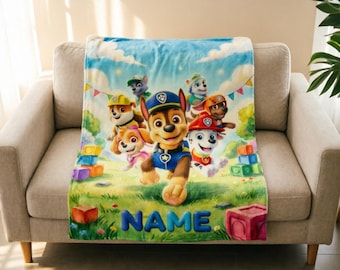 Manta de pelúcia personalizada com nuvem arco-íris da Patrulha Canina, com nome personalizado para crianças.