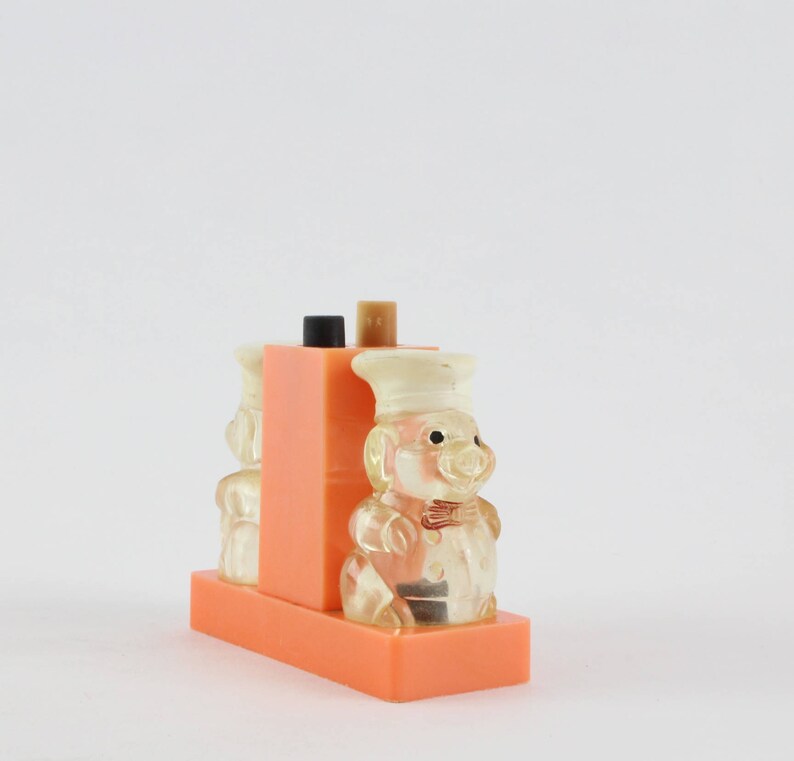 Vintage Plastic Pig Mechanical Salt and Pepper Set by Enesco Hong Kong