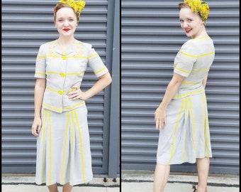 Vintage 1940s grey and yellow linen two-piece suit set extra small