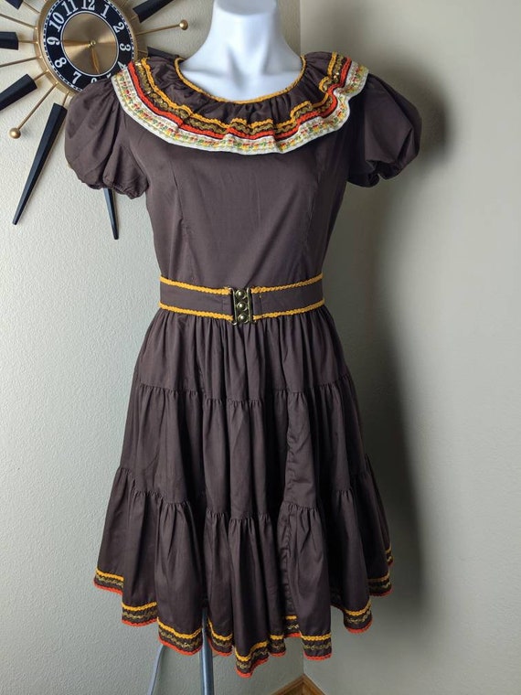 Vintage 70s does 50s brown orange patio dress