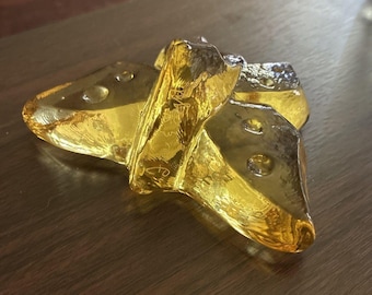Fermacarte vintage Fire & Light in vetro a forma di farfalla, giallo agrumi, firmato.
